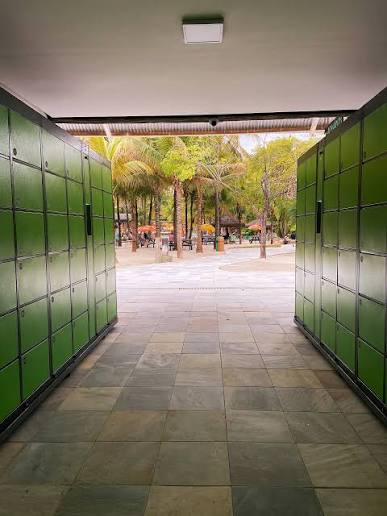 Armários do parque aquático para quem está planejando o que levar para o Thermas dos Laranjais