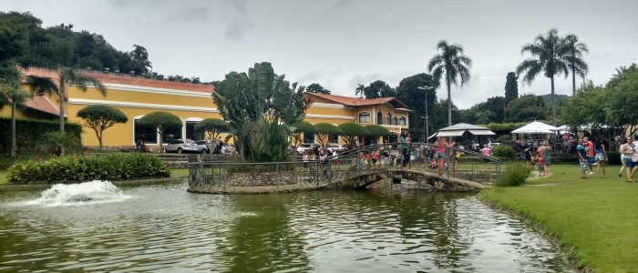 Ideia de viagem no dia dos namorados para São Roque, uma cidade no interior de São Paulo